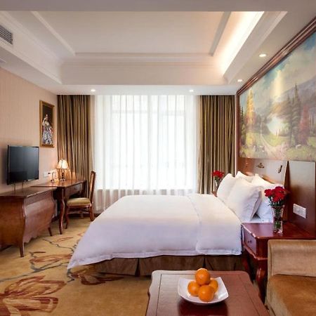 Vienna Hotel Puning South Huancheng Road High-Speed Train Station Exterior foto